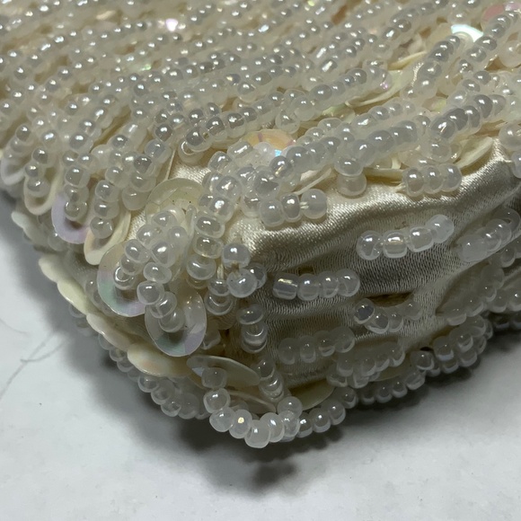 Bead and Sequin Vintage Evening Wedding Clutch - Picture 11 of 16